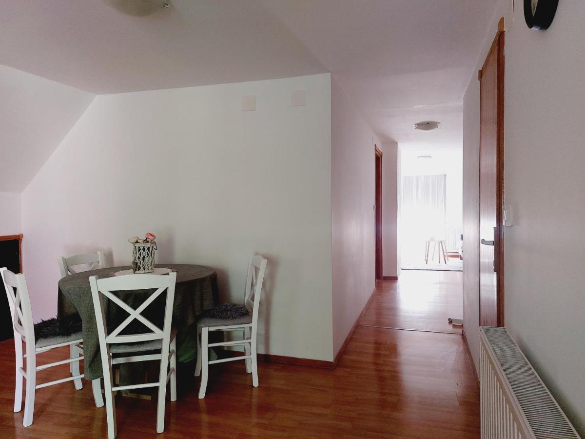 Apartman Cardak Apartment Gospić Exterior foto